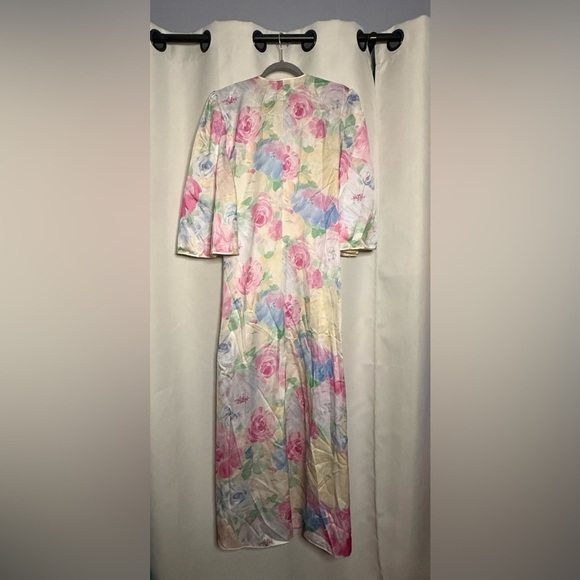 Vintage Lucie Ann Satin Pastel Floral Robe Neglige Medium - Picture 2 of 13
